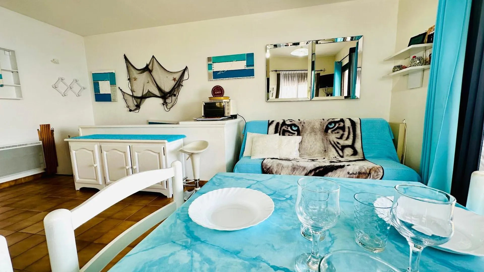 Global Immo 5056 Casa Bramer 27 روساس شقة